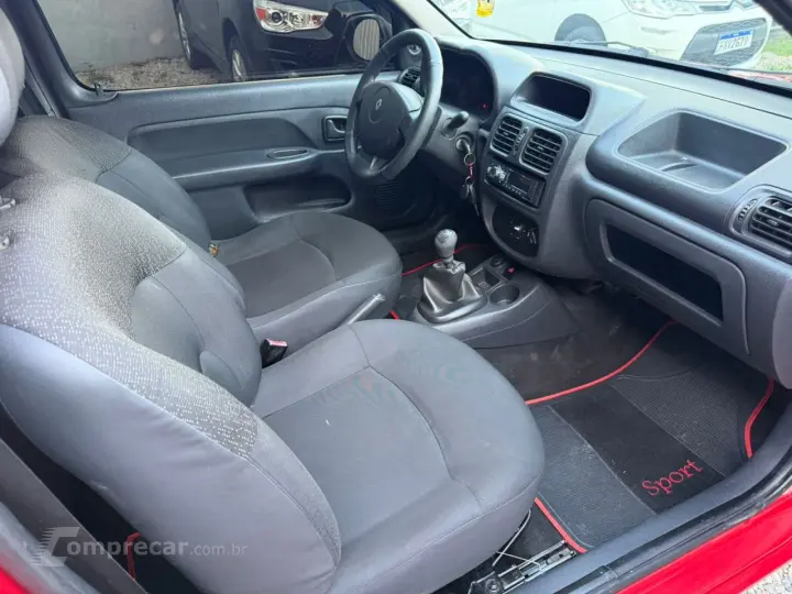 Clio Hatch 1.0 AUTHENTIQUE