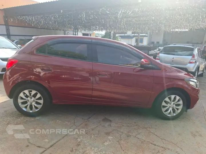 Onix 1.4 Mpfi Lt 8V Flex 4P Automático