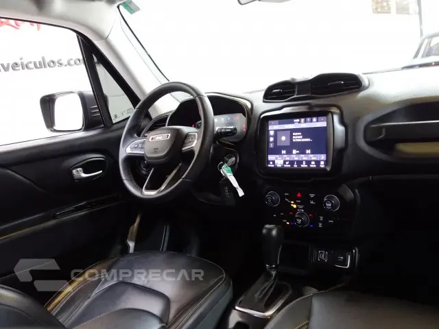 RENEGADE - 1.3 T270 TURBO LONGITUDE AT6