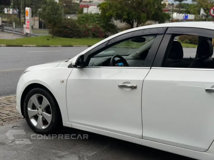 CRUZE LT 1.8 16V FlexPower 4p Mec.