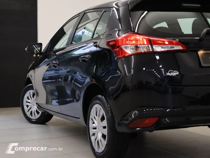 YARIS 1.3 16V XL Live