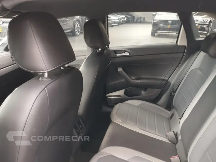 Nivus 1.0 4P FLEX 200 TSI HIGHLINE TURBO AUTOMÁTICO