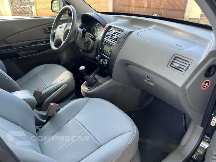 TUCSON 2.0 MPFI GL 16V 143cv 2WD