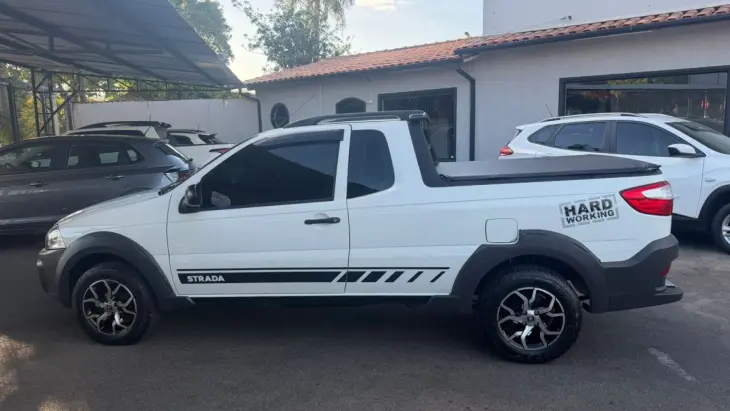 Strada 1.4 FLEX HARD WORKING CABINE ESTENDIDA