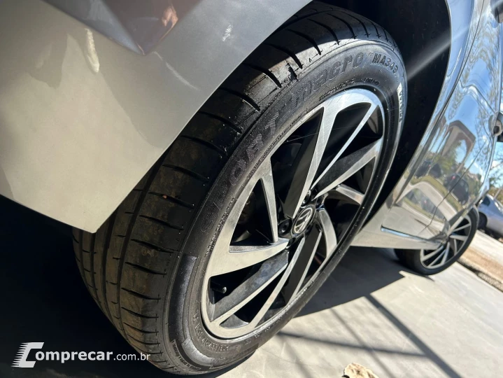 Polo Highline 200 TSI 1.0 Flex 12V Aut.