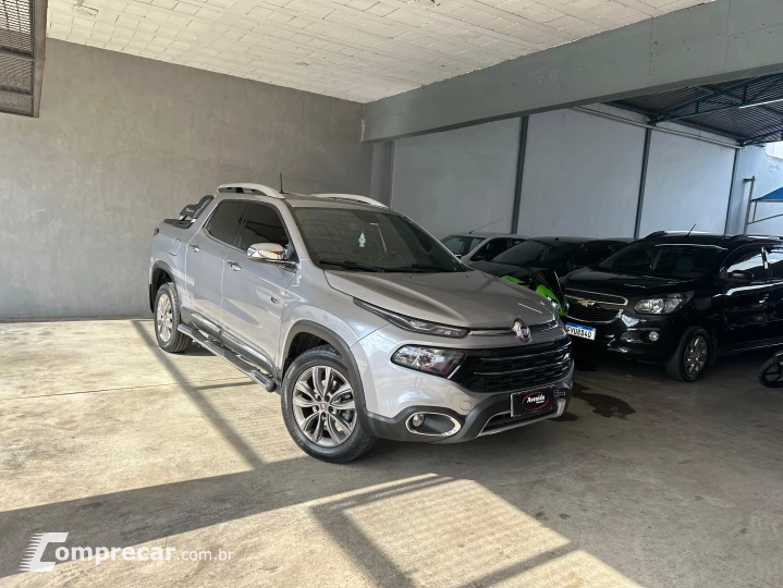 TORO 2.0 16V Turbo Ranch 4WD AT9