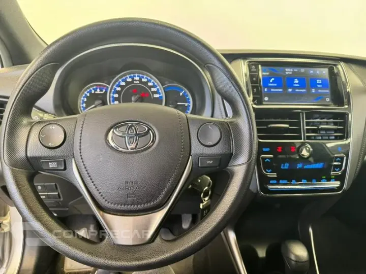 YARIS HA XL15