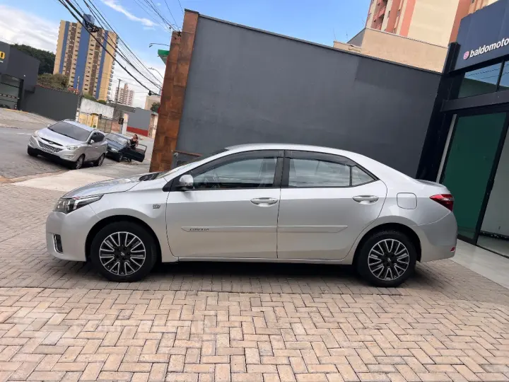Corolla GLi 1.8 Flex 16V  Aut.