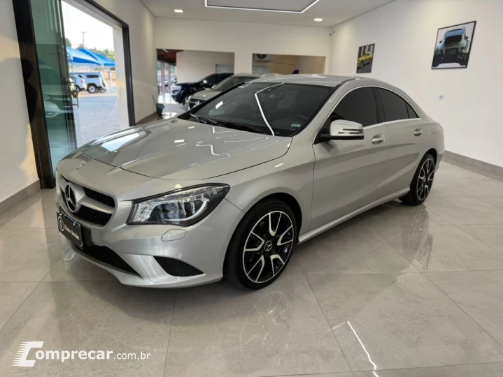 CLA 200 1.6 16V 4P URBAN AUTOMÁTICO