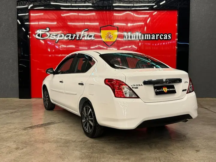 Versa 1.6 16V Flex Sl 4P Xtronic