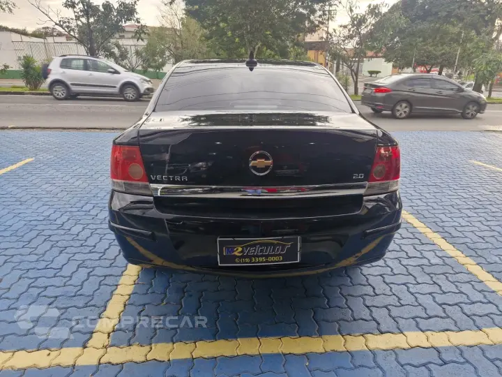 VECTRA 2.0 MPFI ELEGANCE 8V FLEX 4P MANUAL