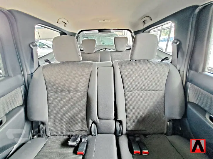 GRAND LIVINA 1.8 S 16V