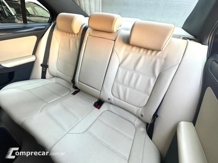 JETTA 2.0 Comfortline