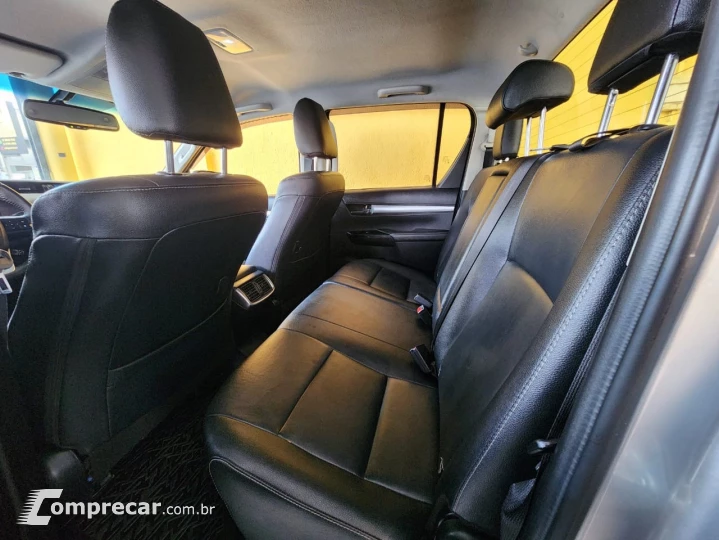 Hilux CD SRV 4x4 2.8 TDI Diesel Aut.