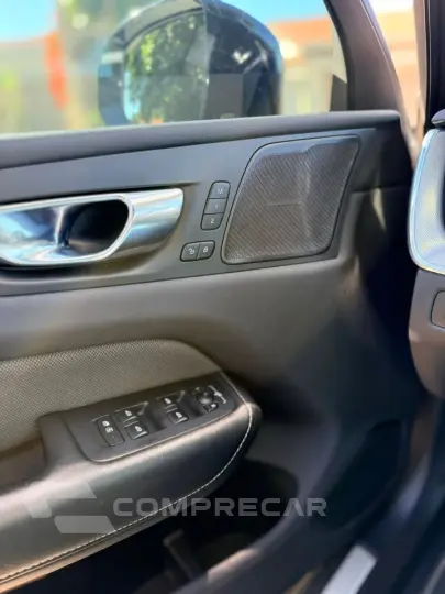 XC60 2.0 T8 Hybrid R-design AWD Geartronic