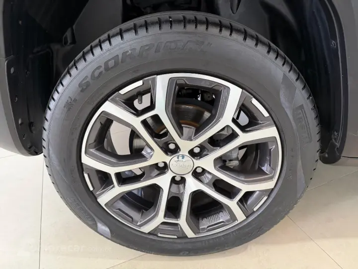 Renegade Long. T270 1.3 TB 4x2 Flex Aut.