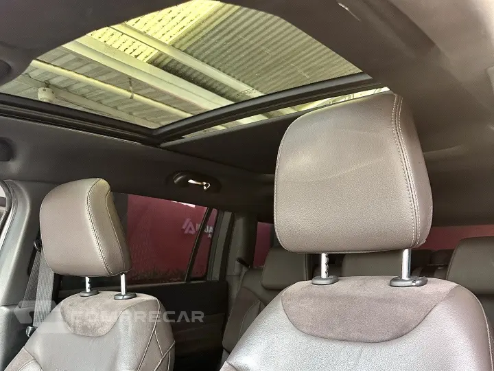 COMMANDER 1.3 T270 TURBO FLEX OVERLAND AT6