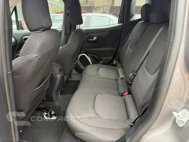 RENEGADE - 1.8 16V SPORT 4P MANUAL