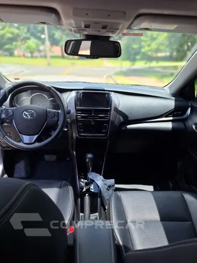 YARIS 1.5 16V Sedan XLS