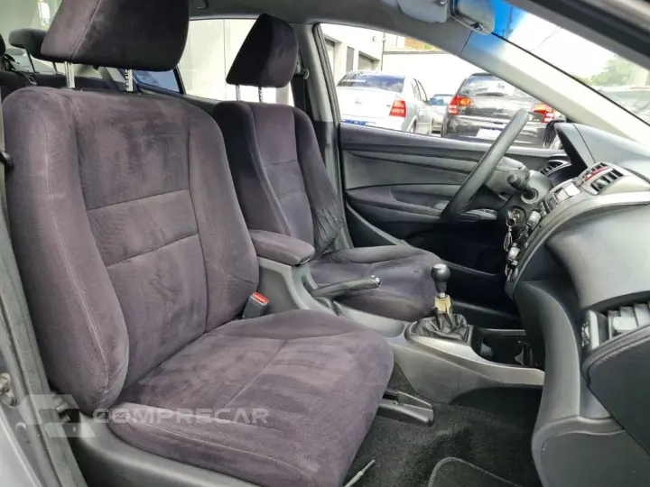 CITY Sedan LX 1.5 Flex 16V 4p Mec.