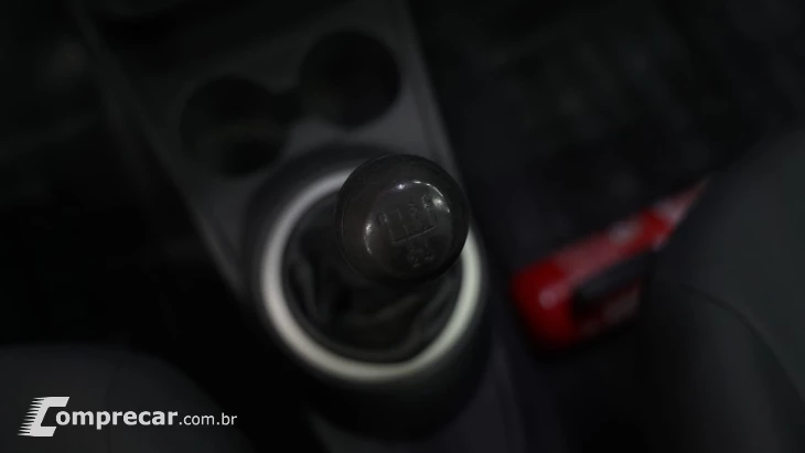 VOYAGE 1.6 C 8V