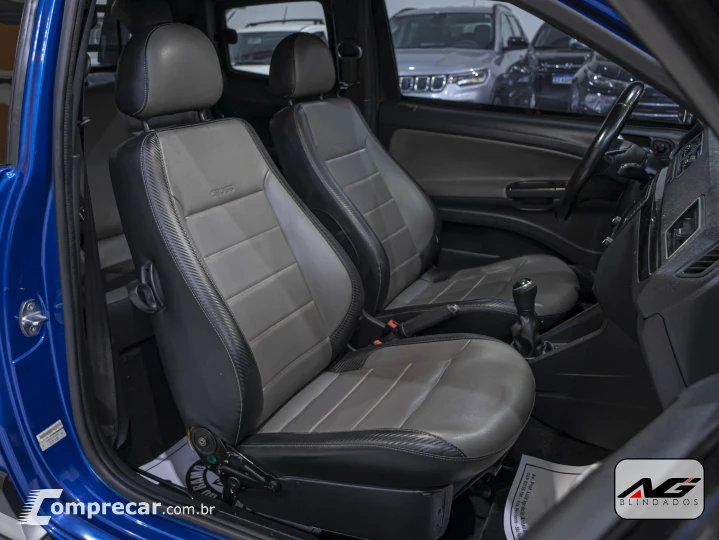 SAVEIRO 1.6 Cross CD 16V