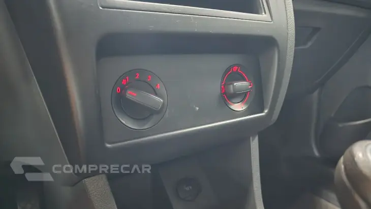 Fox 1.6 Mi Total Flex 8V 5p