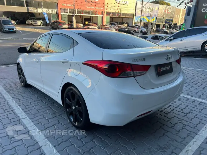 Elantra GLS 1.8 16V Aut.