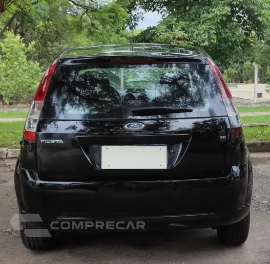 FIESTA 1.6 MPI Class Hatch 8V