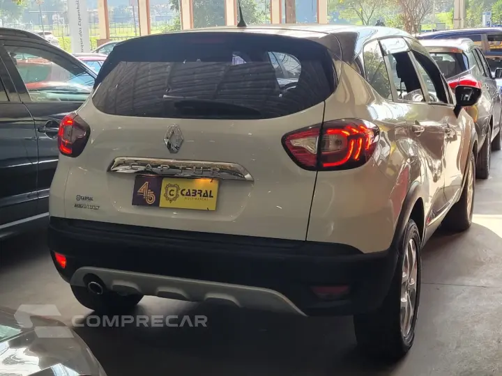 CAPTUR Zen 1.6 16V Flex 5p Mec.