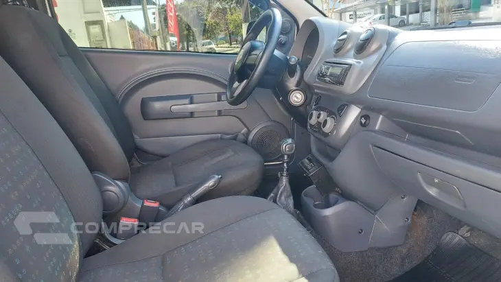 147 1.3 Fiorino Furgão Refrigerada 8V