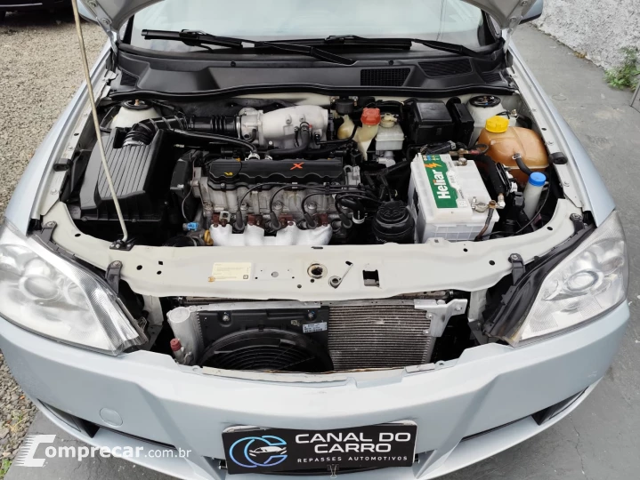 ASTRA 2.0 MPFI Advantage 8V