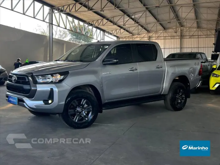 HILUX 2.8 D-4D TURBO DIESEL CD SR 4X4 AUTOMÁTICO