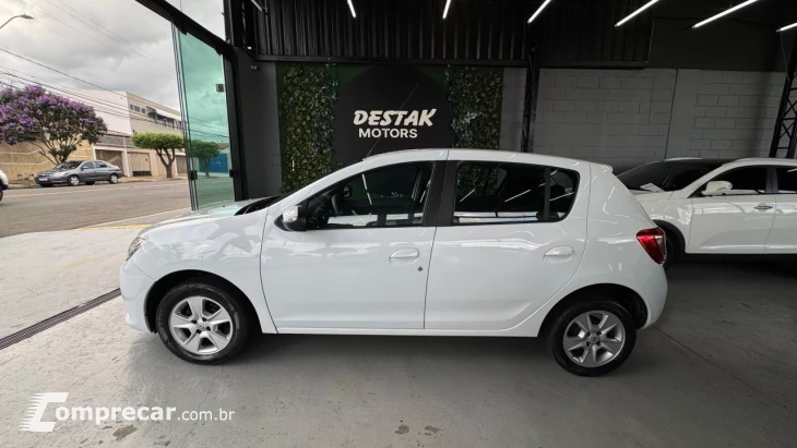 SANDERO Dynamique Hi-Power 1.6 8V 5p