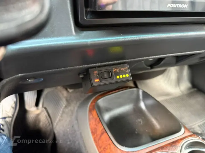 BLAZER 4.3 SFI DLX EXECUTIVE