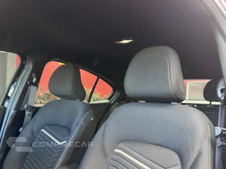 FASTBACK 1.0 TURBO 200 FLEX AUTOMÁTICO