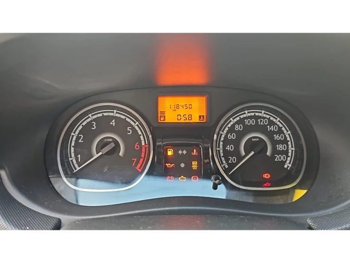 SANDERO 1.0 EXPRESSION 16V FLEX 4P MANUAL