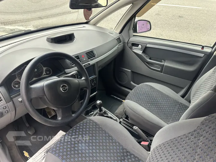 MERIVA 1.8 MPFI Premium 8V