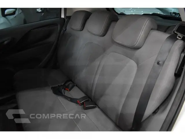 PUNTO - 1.4 ATTRACTIVE 8V 4P MANUAL
