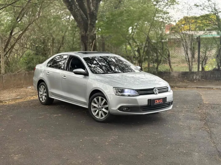 JETTA 2.0 COMFORTLINE 120CV FLEX 4P TIPTRONIC