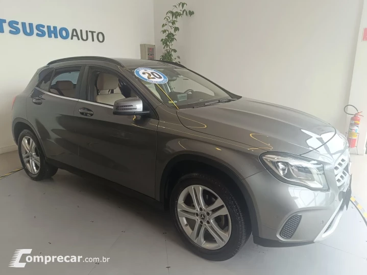 GLA 200 1.6 CGI STYLE 7G-DCT