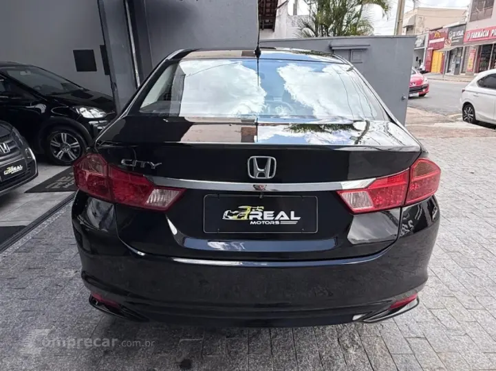 CITY 1.5 LX Sedan 16V