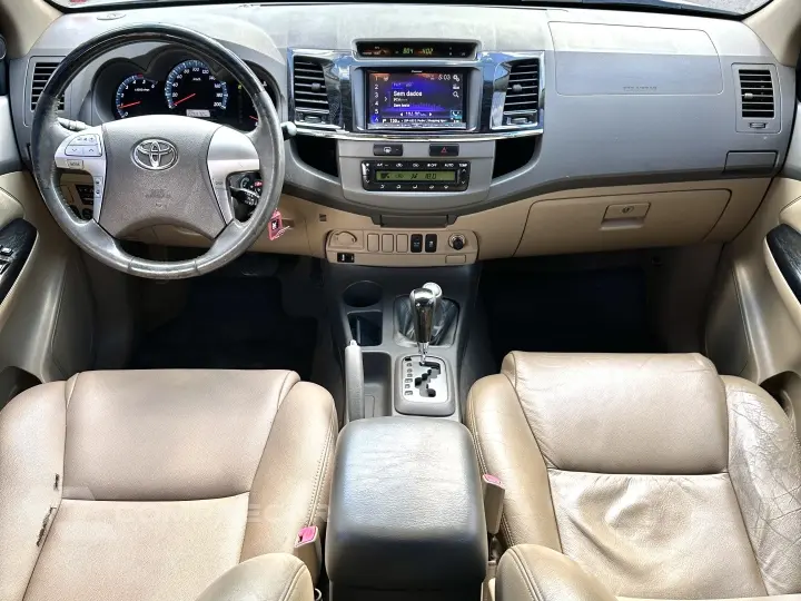 HILUX SW4 3.0 SRV 4X4 16V TURBO INTERCOOLER DIESEL 4P AUTOMÁ