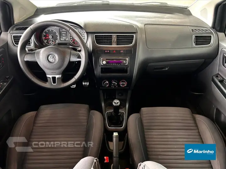 CROSSFOX 1.6 MI FLEX 8V 4P MANUAL