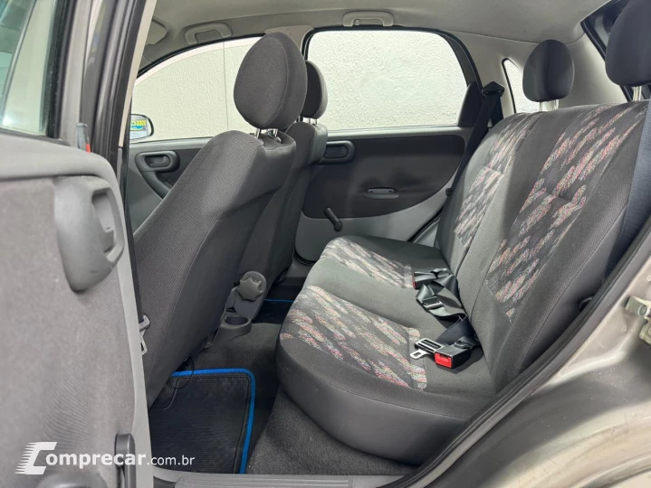 CORSA 1.8 MPFI Maxx 8V