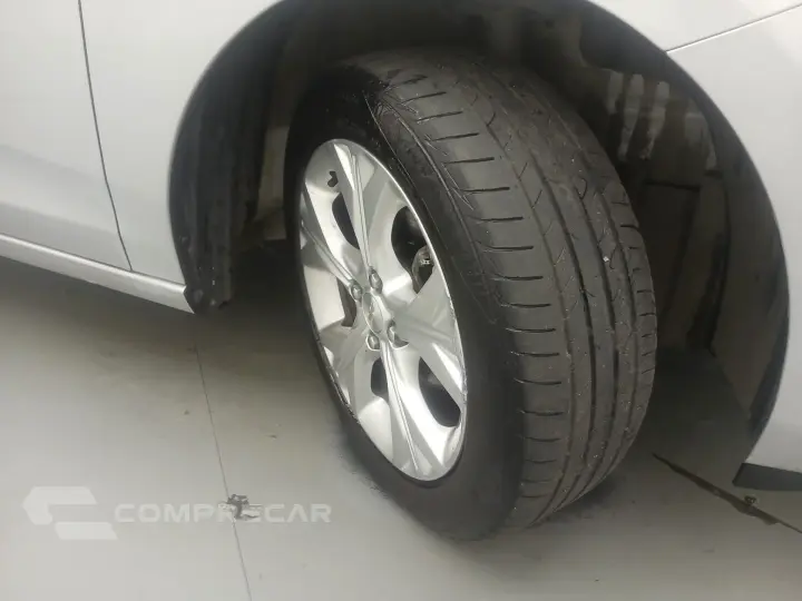 ONIX 1.0 TURBO FLEX LTZ AUTOMÁTICO