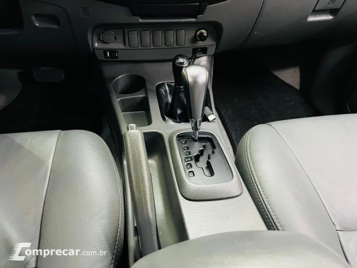 HILUX CD4X4 SRV