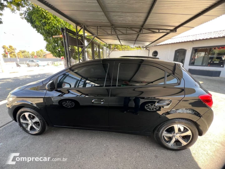 Onix Hatch 1.4 4P FLEX LTZ AUTOMÁTICO