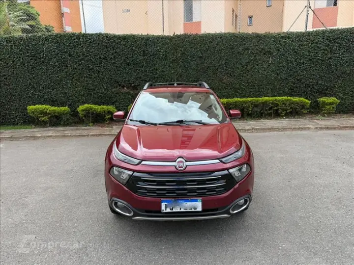 TORO 2.0 16V Turbo Freedom 4WD