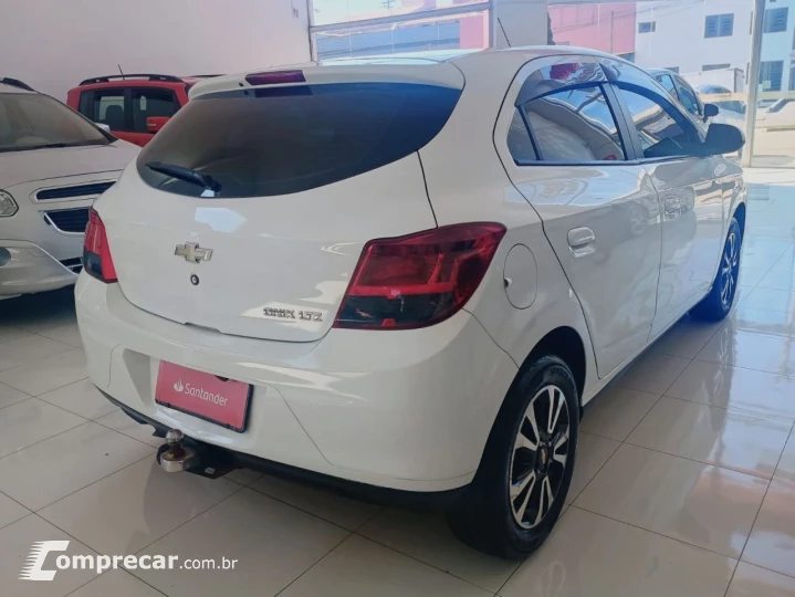 Onix Hatch 1.4 4P FLEX LTZ AUTOMÁTICO